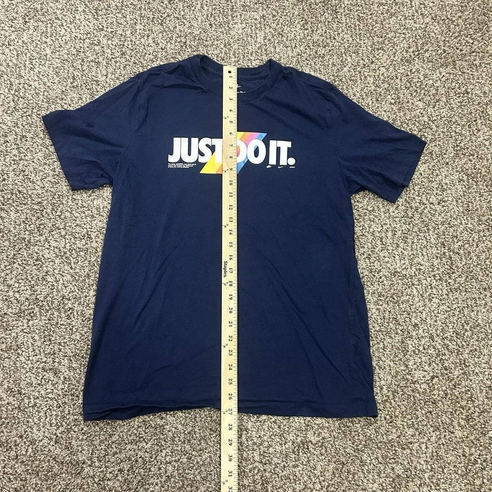 Nike shirt men